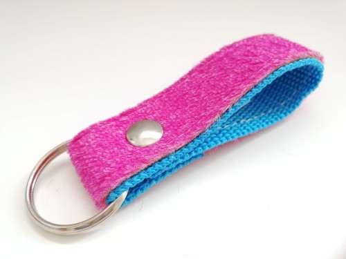 Skinalp Breloczek Pink&amp;Electric Blue skialpinizm.jpg